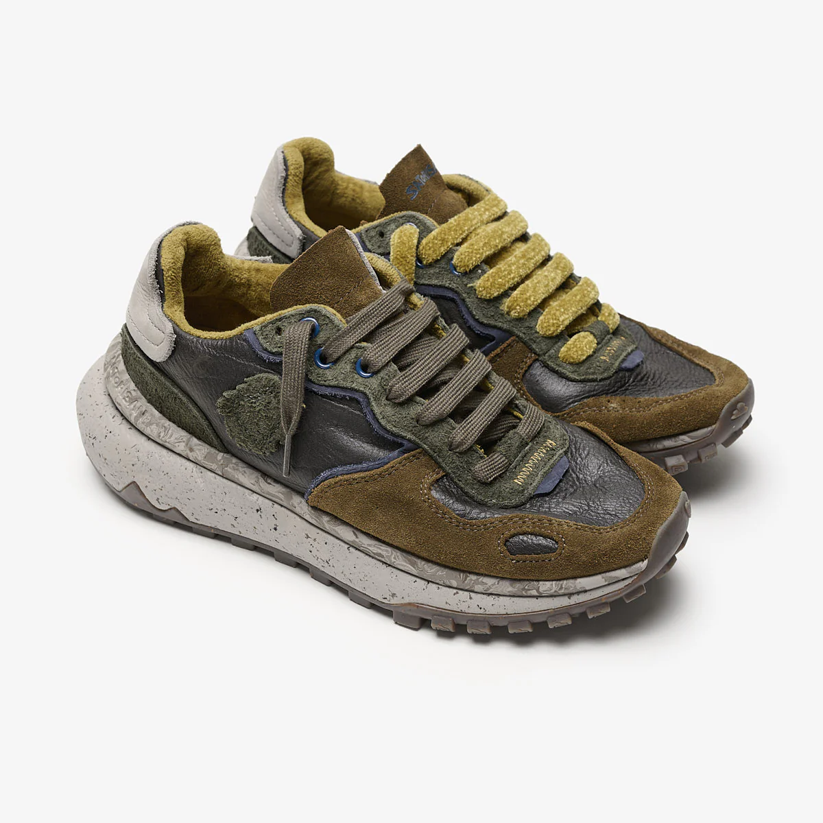 Chacrona Metta Buckingham | Dark Olive - Image 3