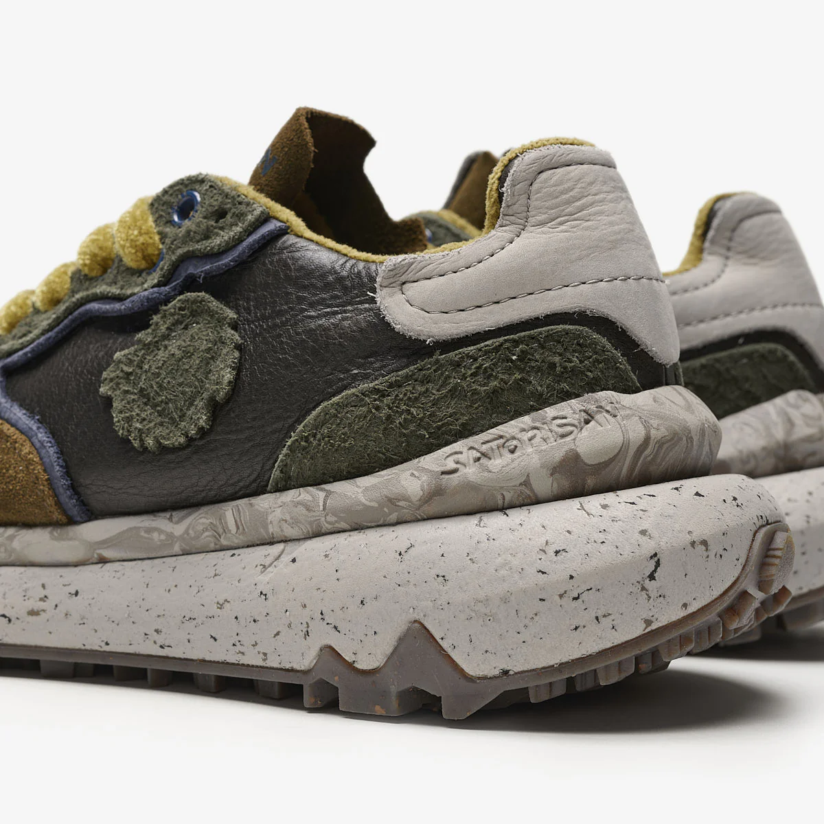 Chacrona Metta Buckingham | Dark Olive - Image 5