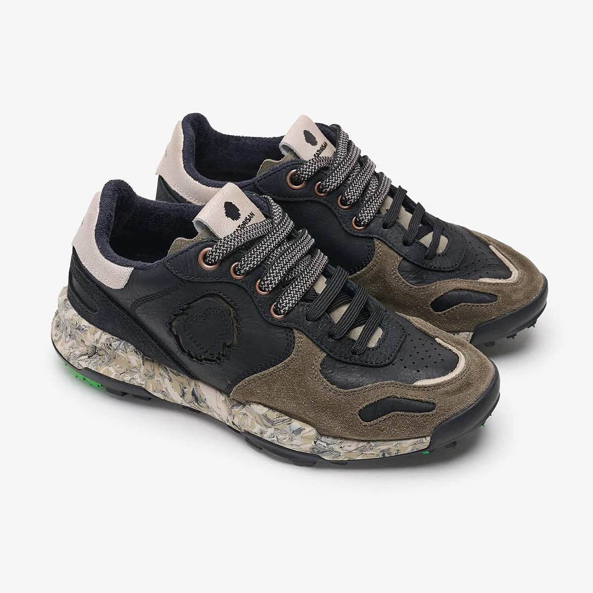 Chacrona Pull Up | Black - Image 3