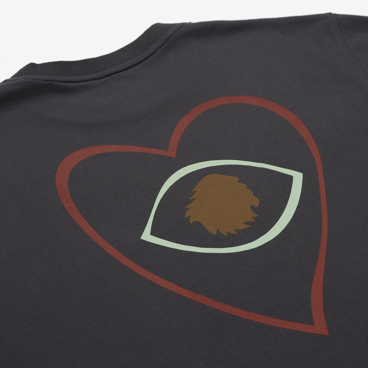 T-shirt oversize Organic cotton | Charcoal heart's eye - Image 5