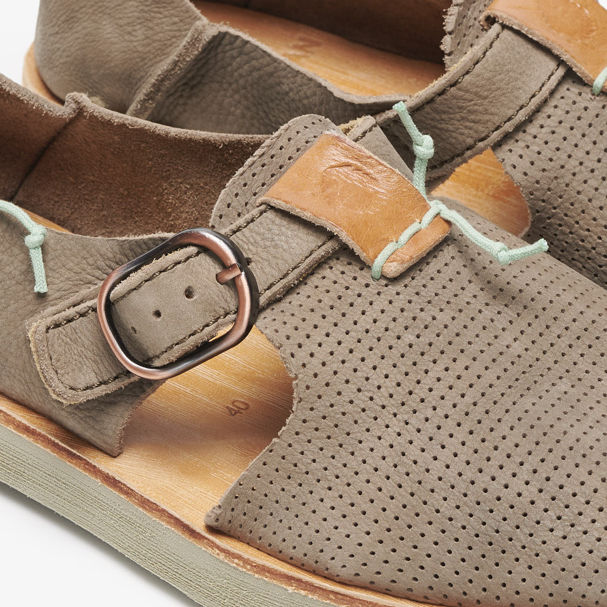 Benirras Microperforated | Loden - Image 7