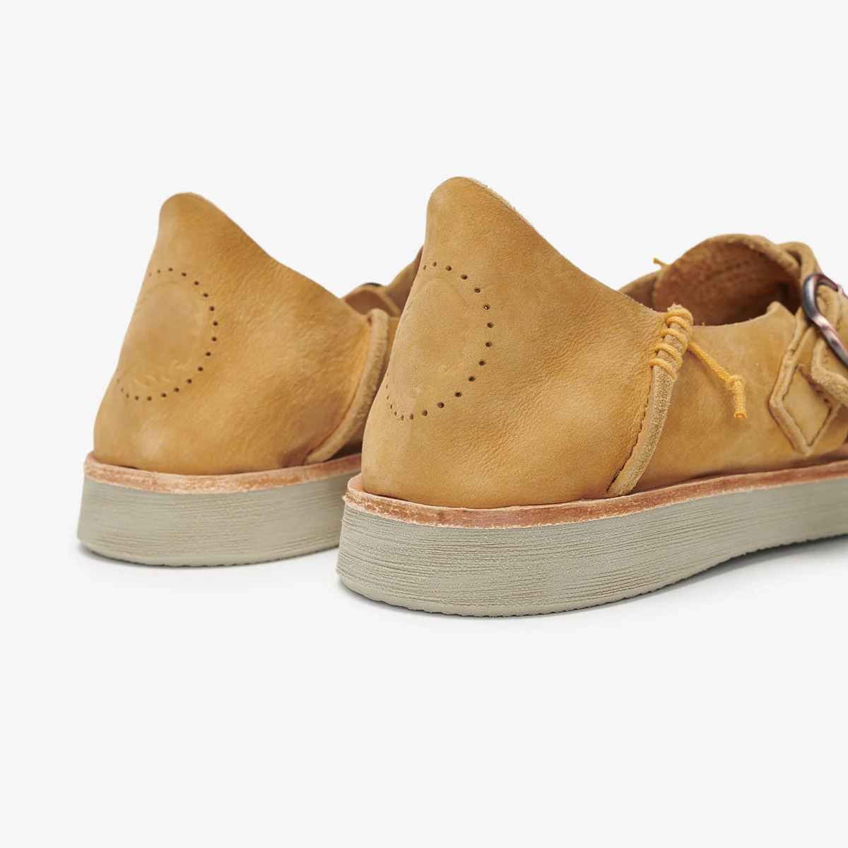 Benirras Microperforated | Peanut - Image 5