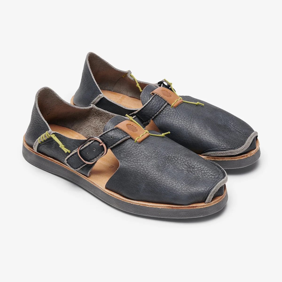 Benirras Premium | Black - Image 3