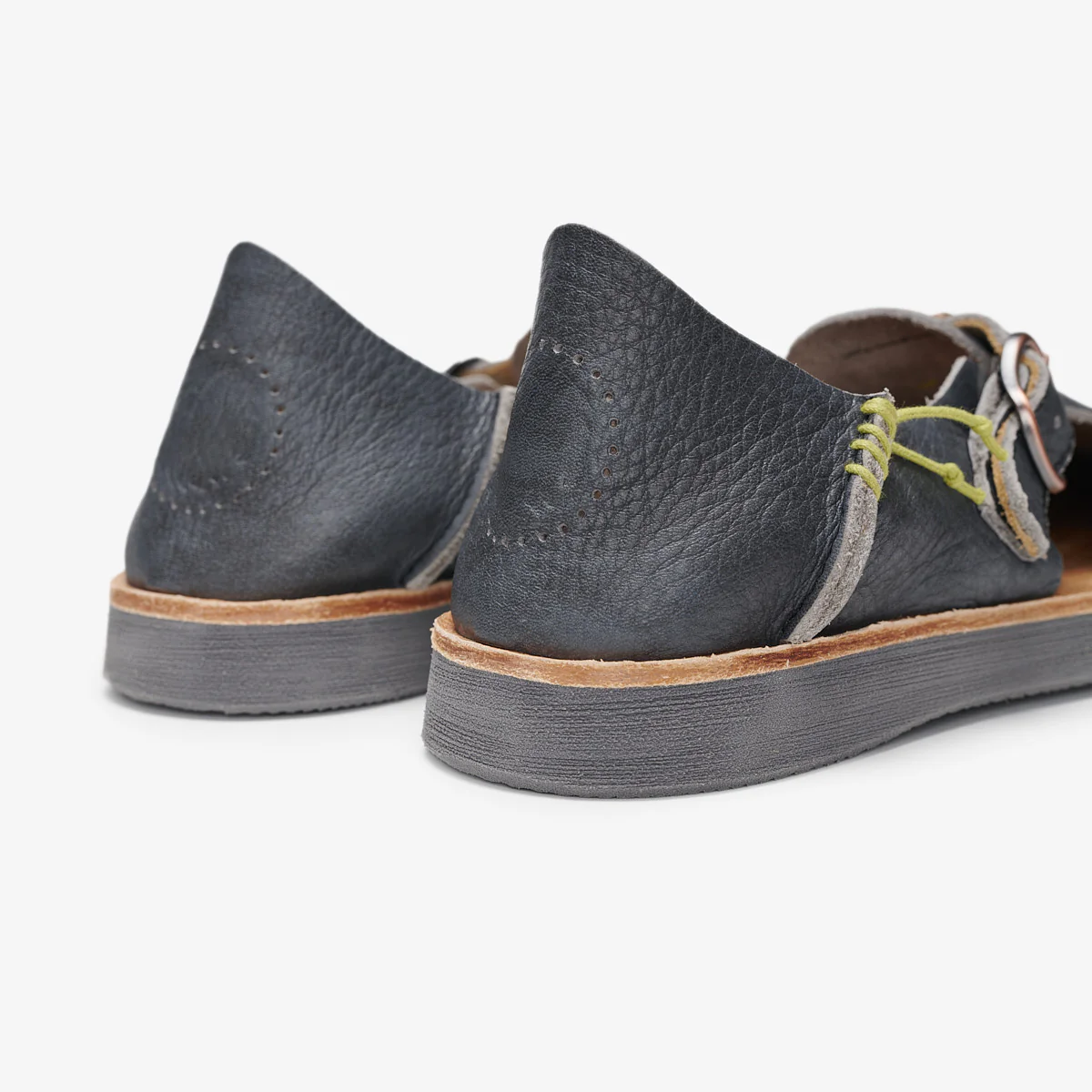 Benirras Premium | Black - Image 5