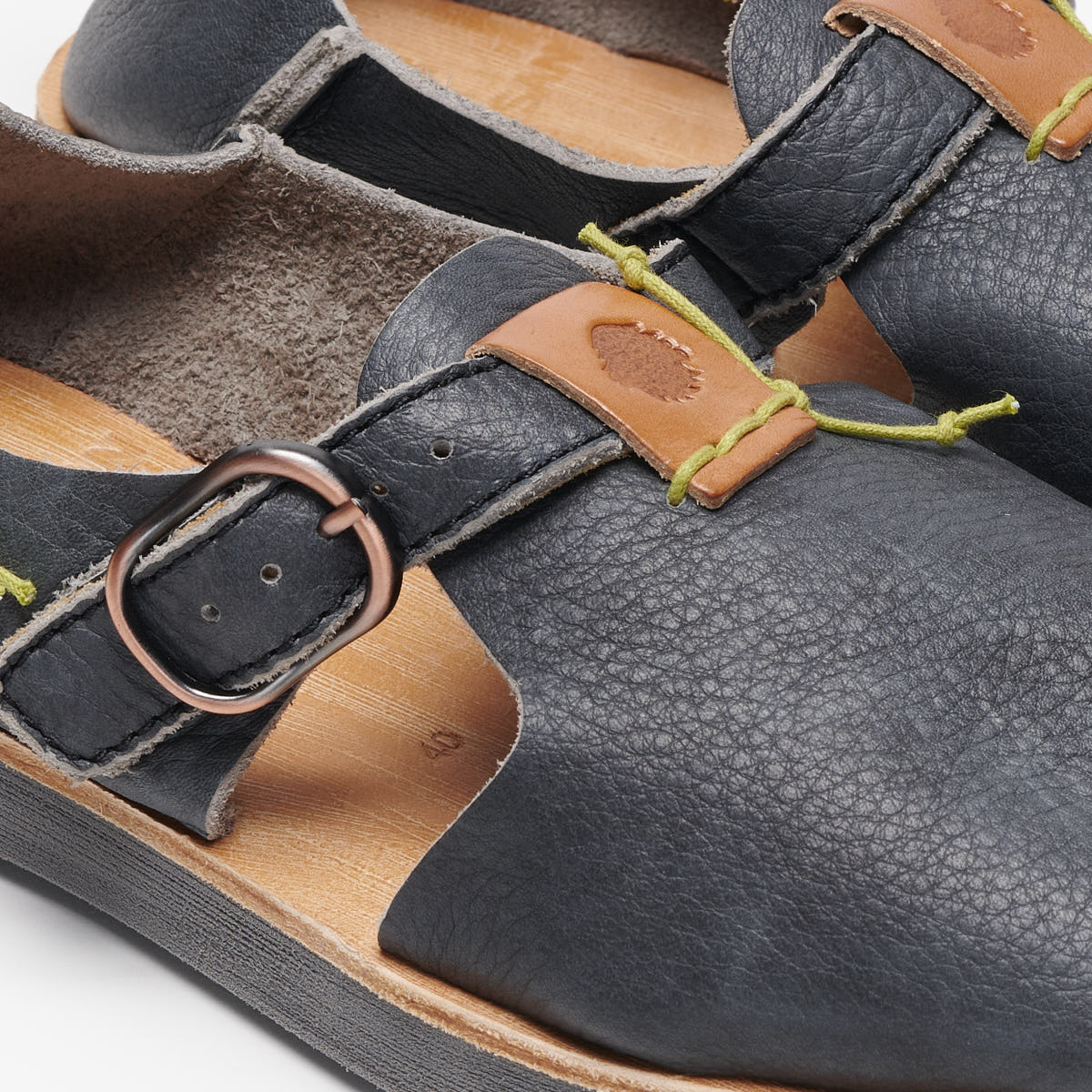 Benirras Premium | Black - Image 7