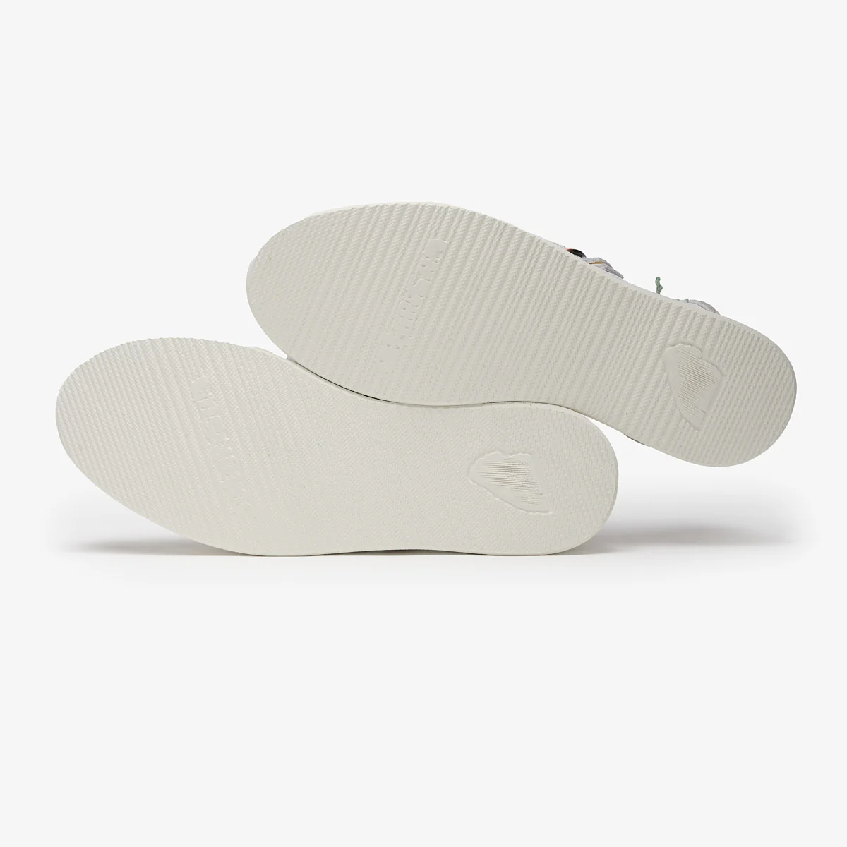 Benirras Premium | White - Image 8