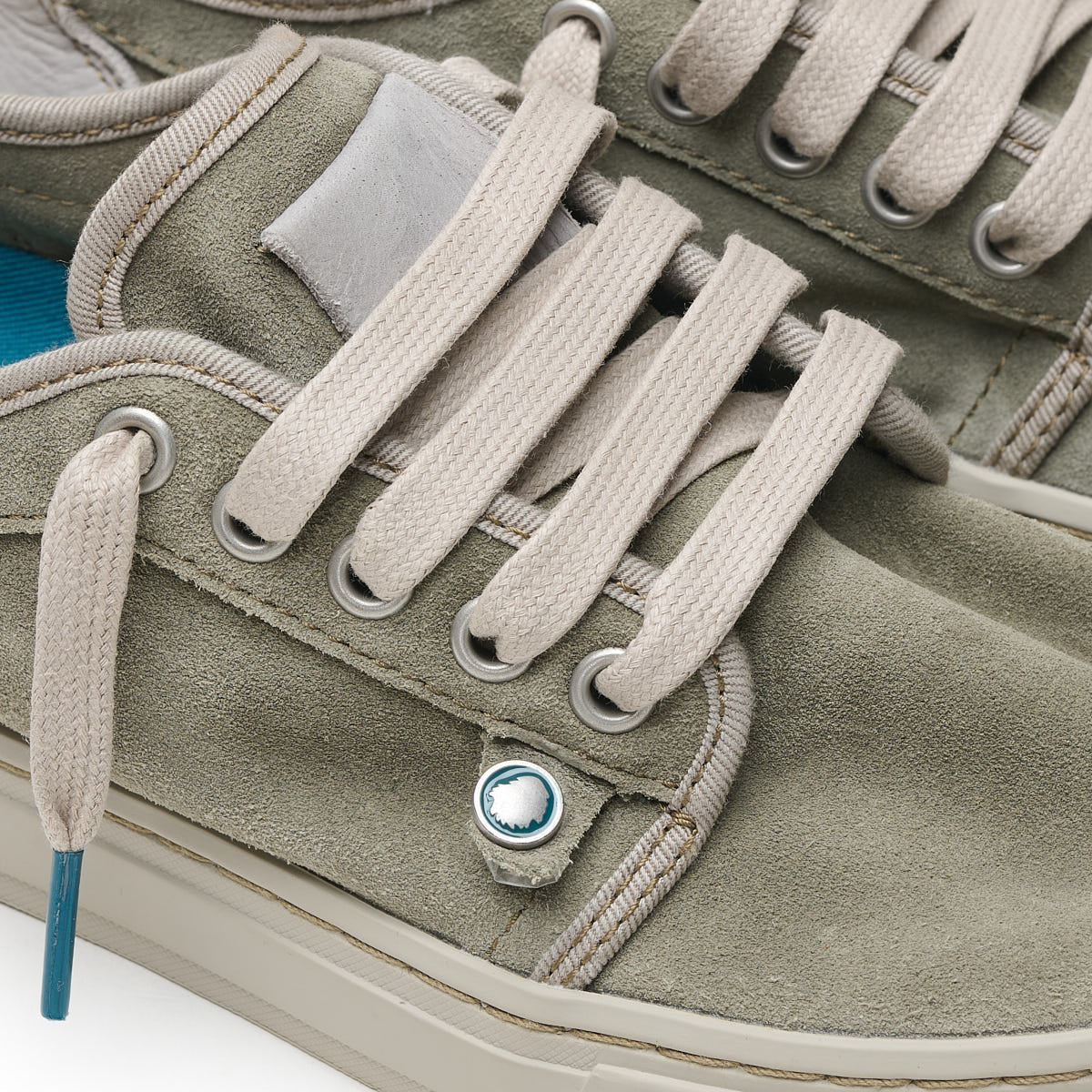 Heisei Suede | Elephant Château - Image 7